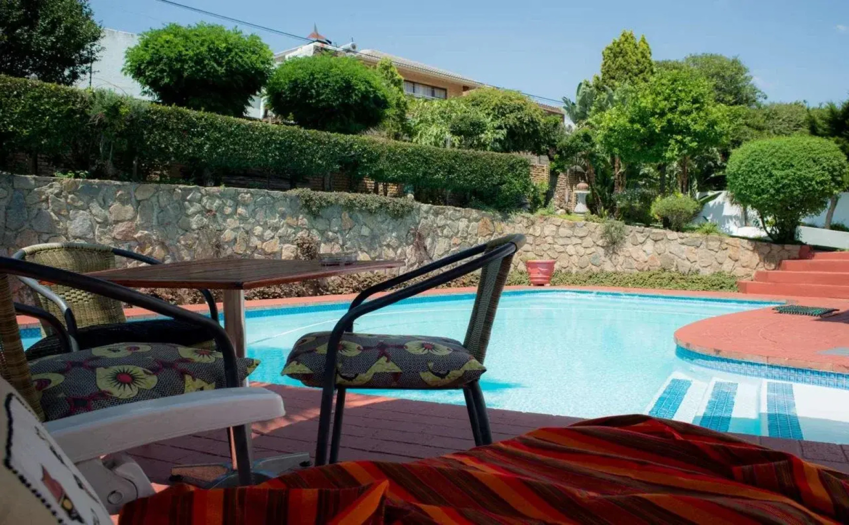 Mizizi House of Sandton Bed & Breakfast