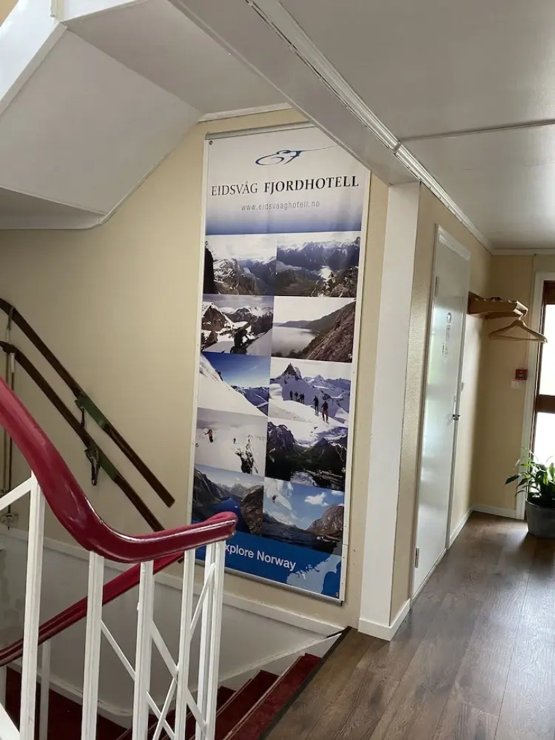 Eidsvåg Fjordhotell