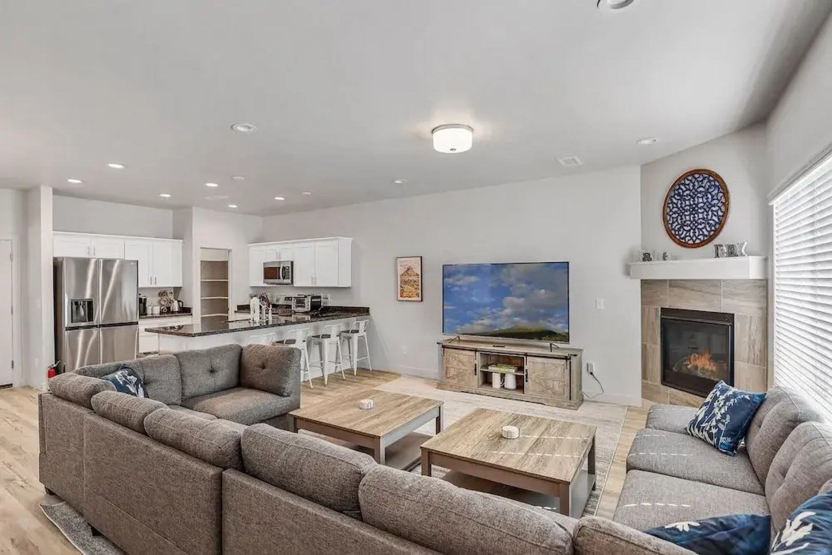 Bliss Flagstaff 55 3 Bedroom Townhouse by RedAwning