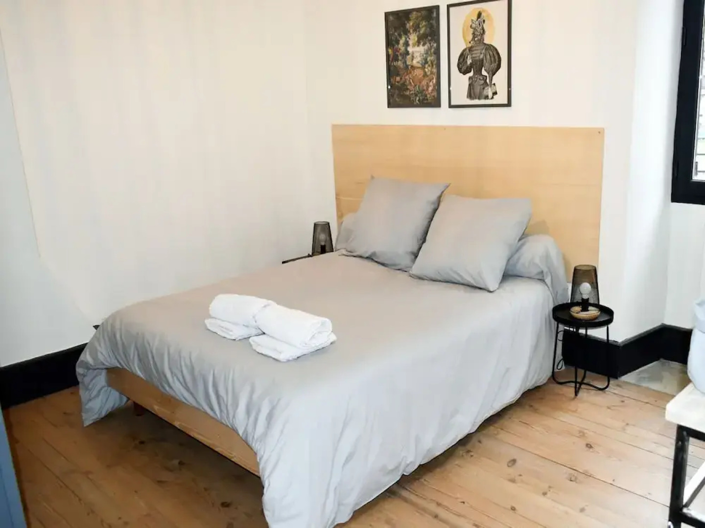 Stylish Renovated Villagehouse With Private Swimming Pool Garden and Lovely View