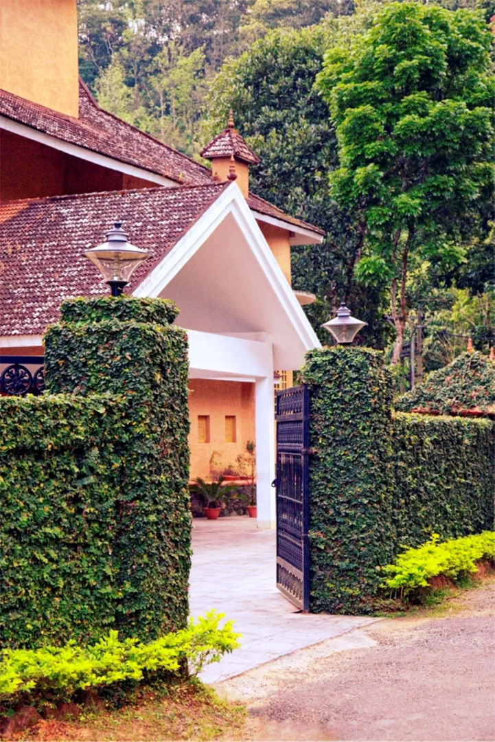 Oxygen Resorts Wild Corridor