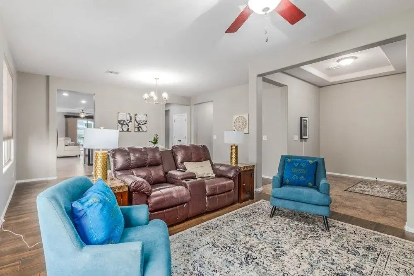 Tucana Seville Gilbert 3 Bedroom Home by RedAwning