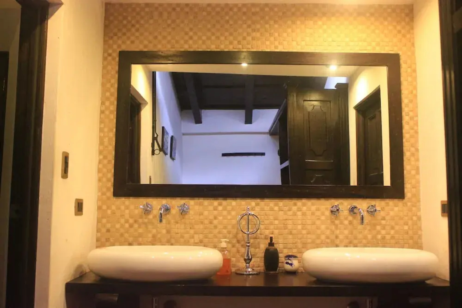 Hotel Antigua Inn Central