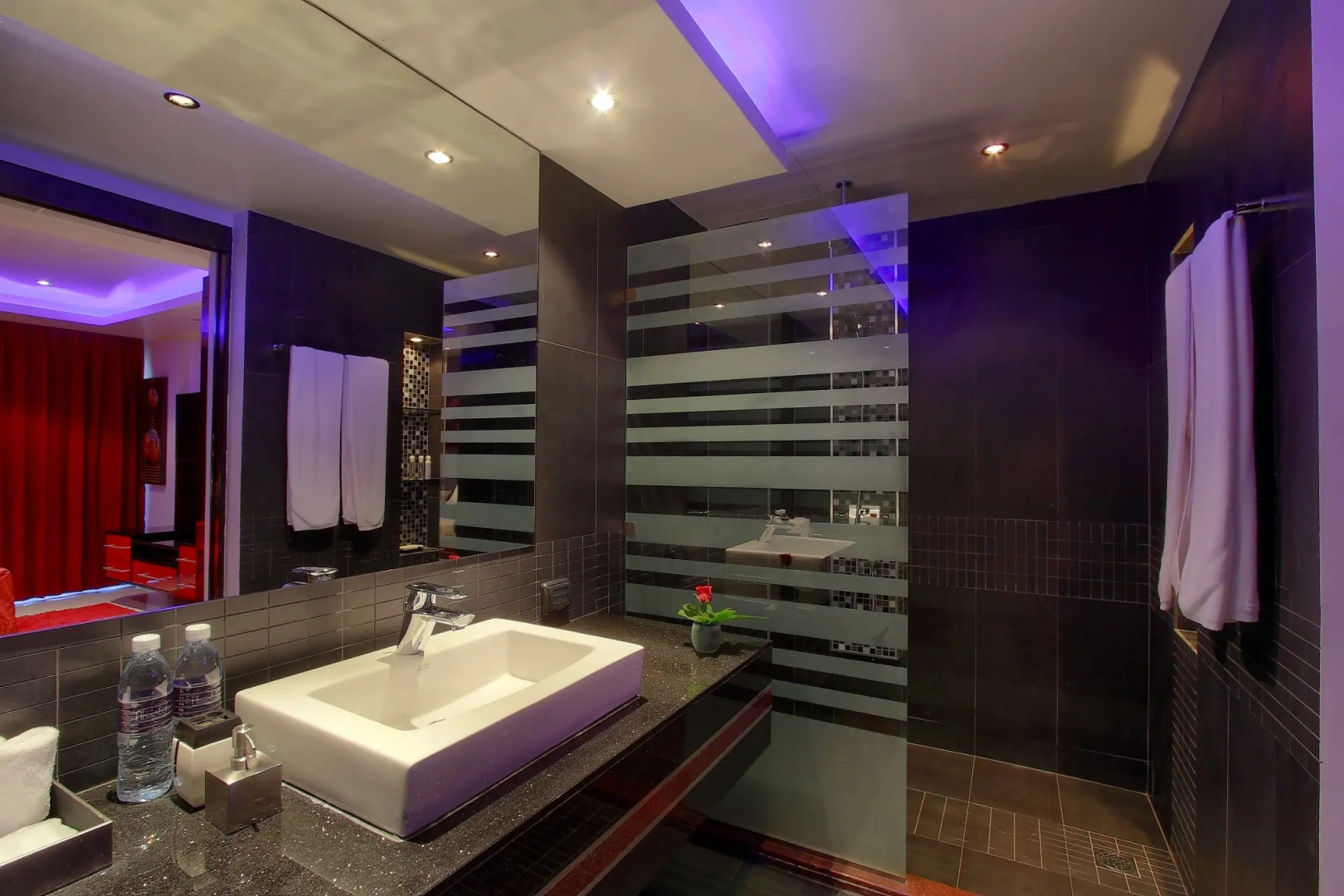 Absolute Bangla Suites