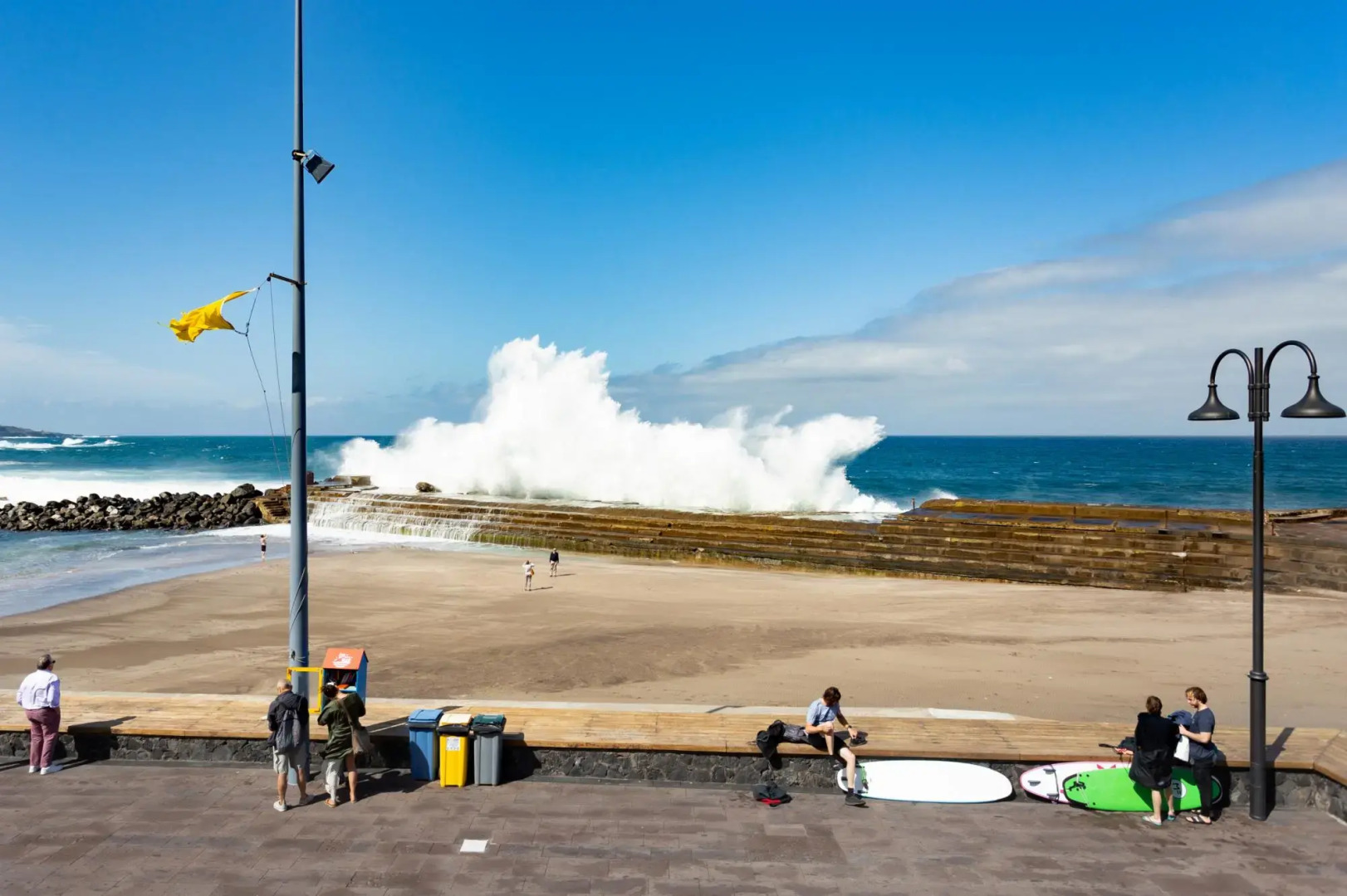 Home2Book Stunning Apartment Bajamar