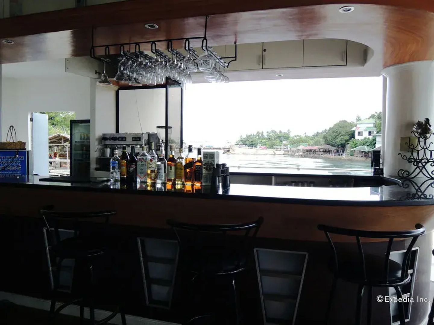 Papa Kit's Marina and Fishing Lagoon