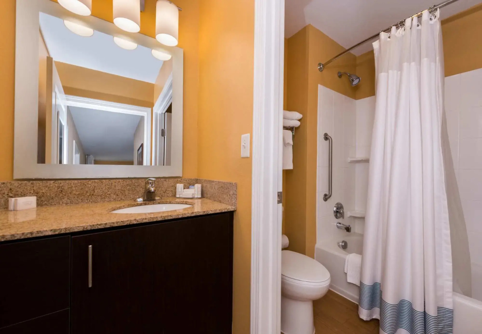 TownePlace Suites by Marriott Huntington