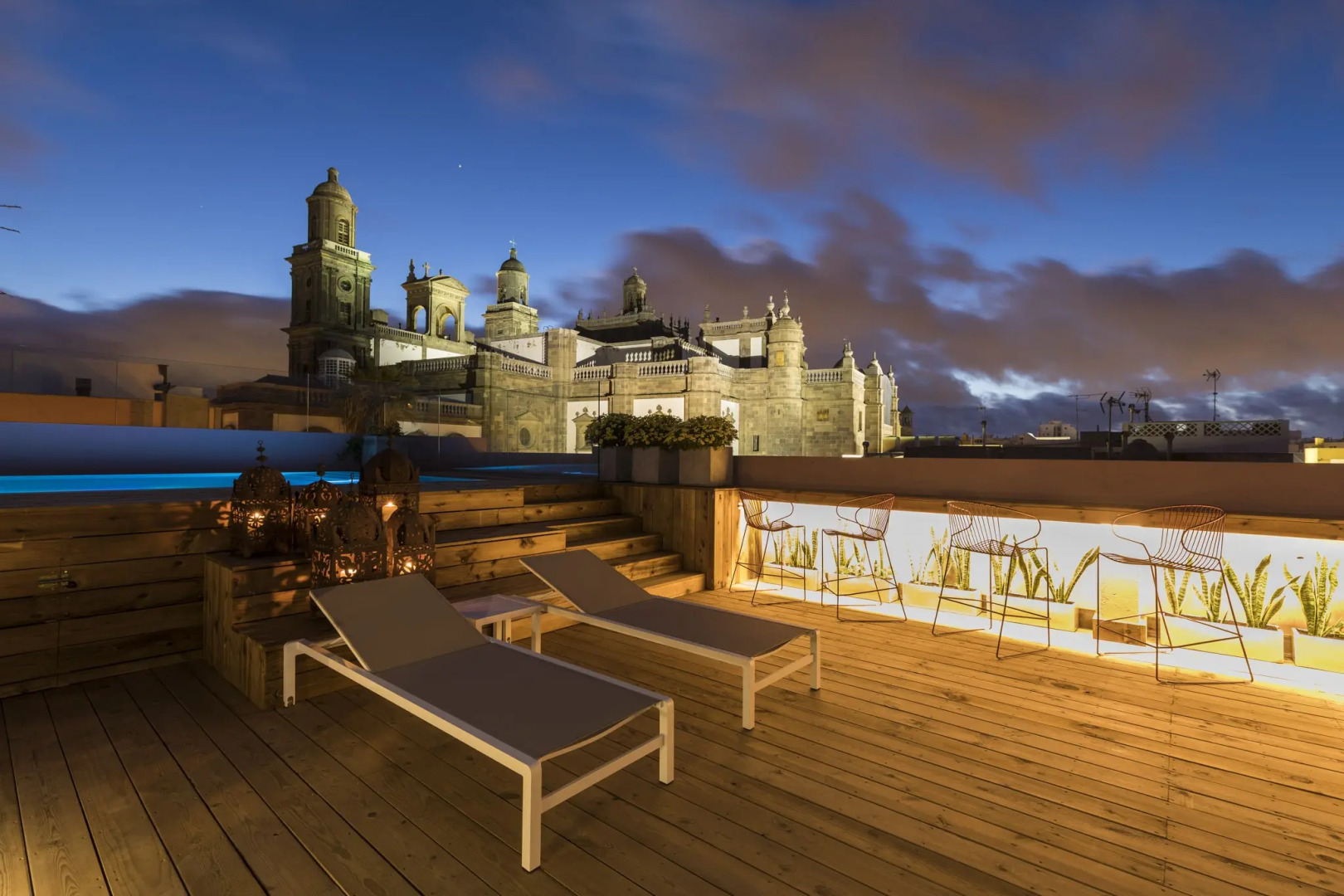 VEINTIUNO Emblematic Hotels - Adults Only