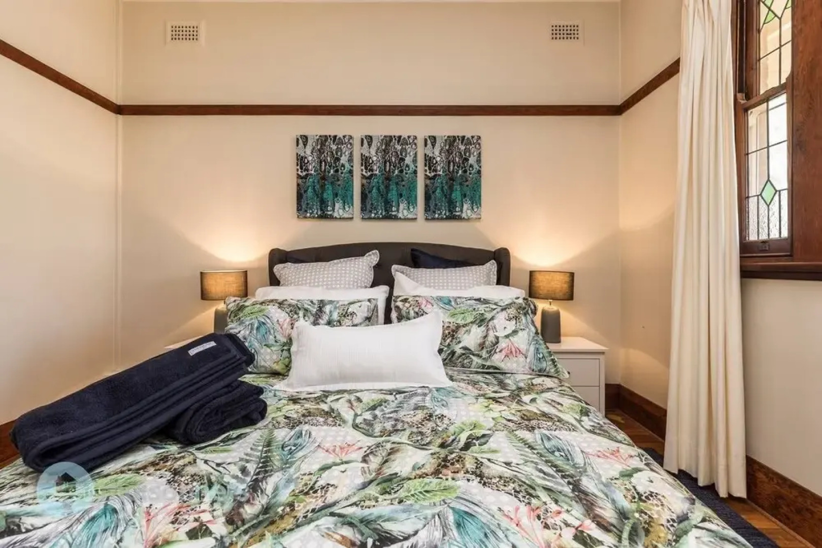 Bathurst 3 Bedroom 2 Bathroom House With Parking