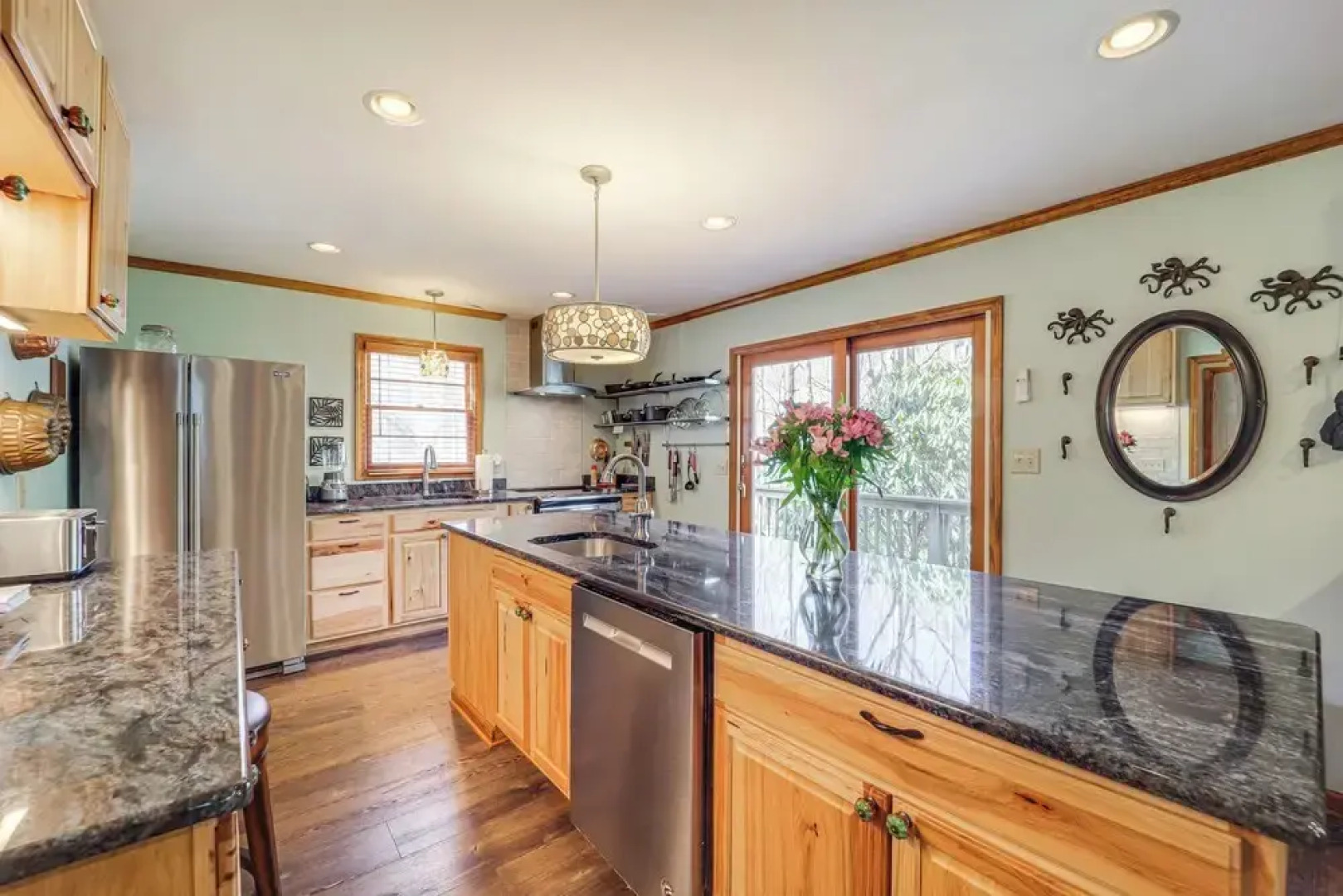 Private Blue Ridge Retreat: Hot Tub & Pool Table!