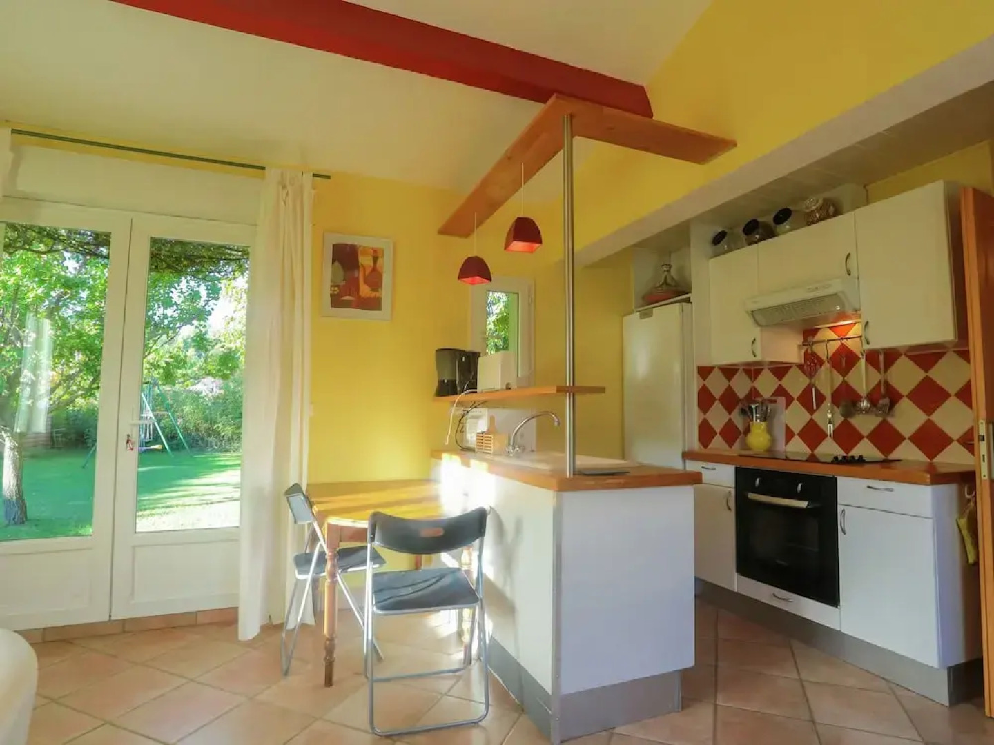 Spacious Holiday Home in Vaison-la-romaine With Garden