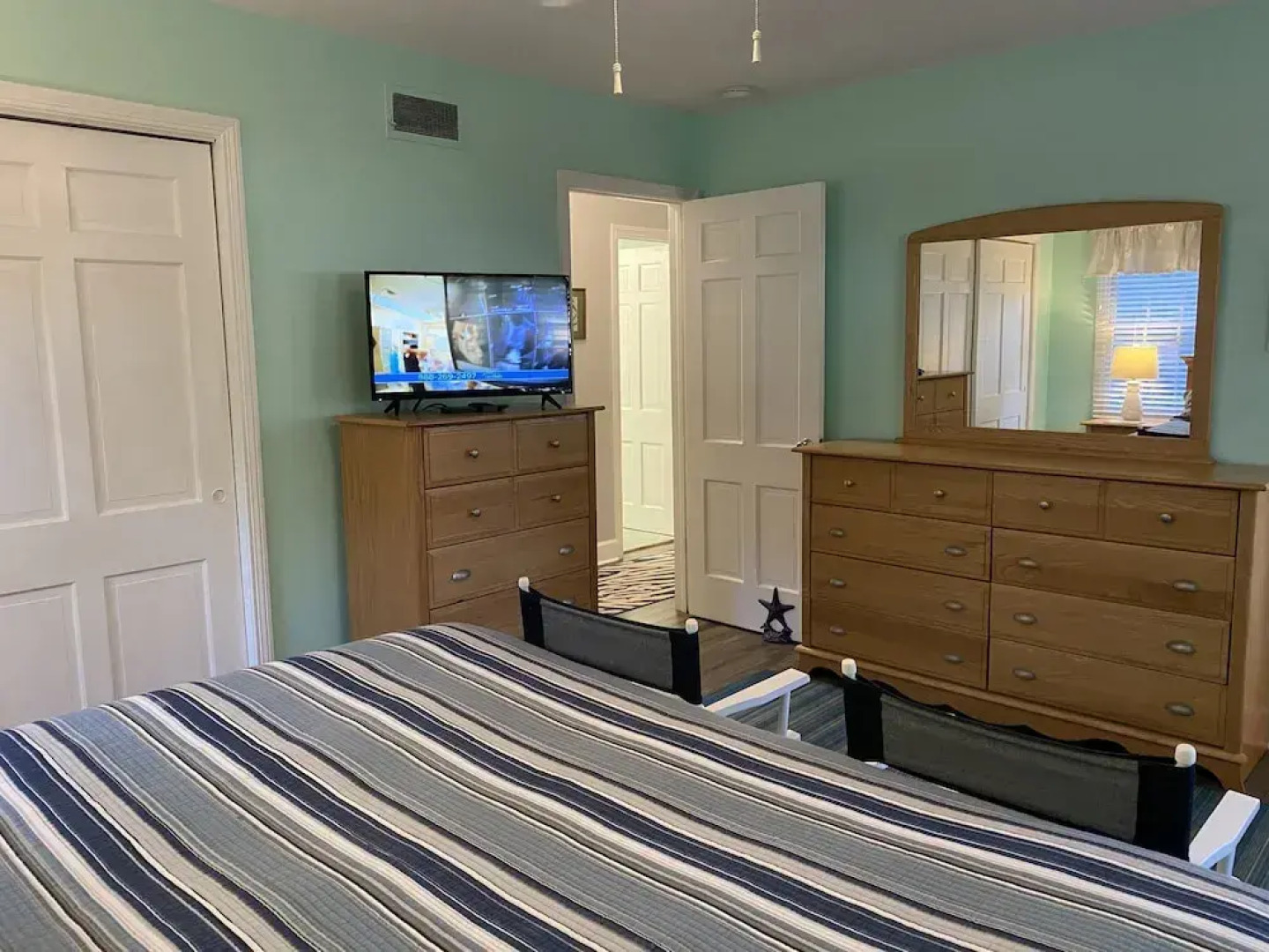 Casa Bella 4 Bedrooms 2 Bathrooms Home