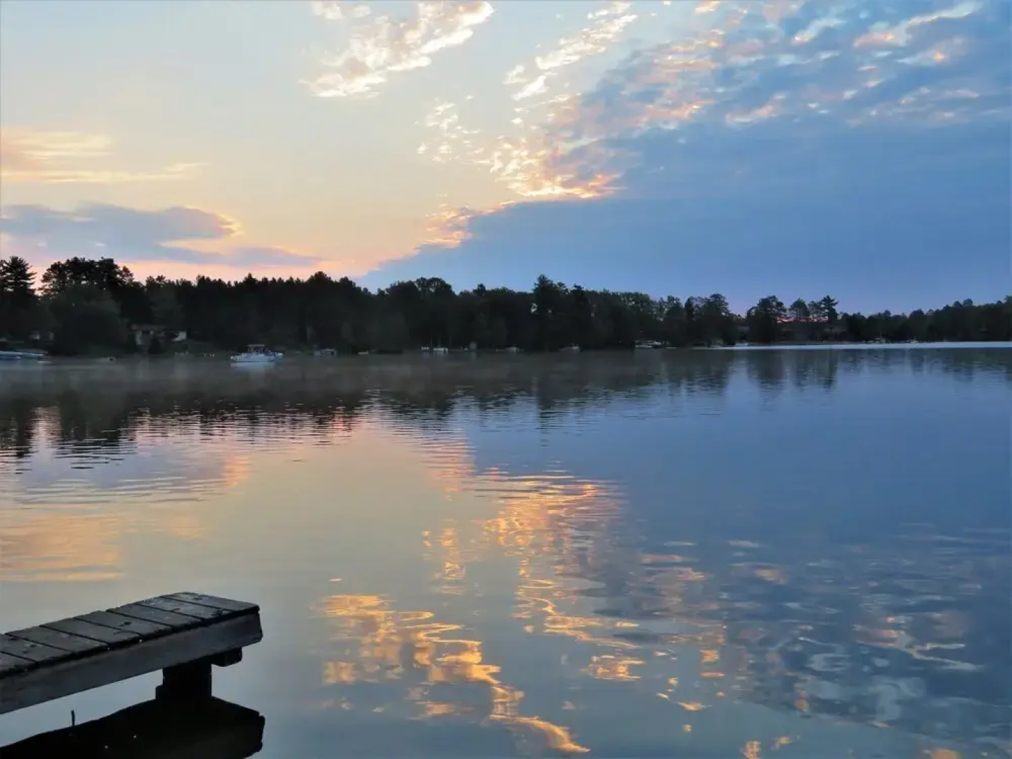 Hiawatha Lodge Inn
