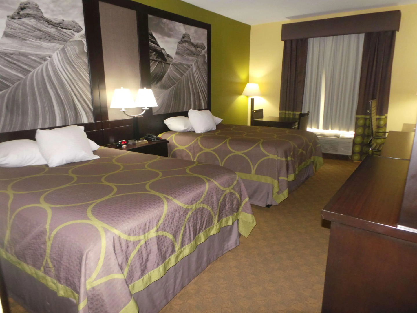 SureStay Plus Hotel by Best Western Alvin