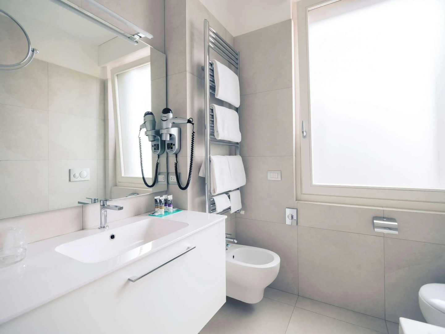 Отель Mercure Milano Solari