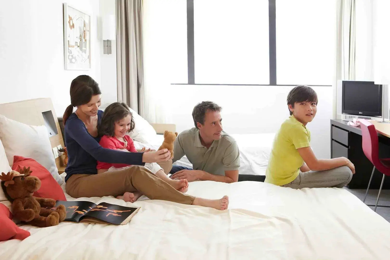 voco Wuhan Xinhua by IHG