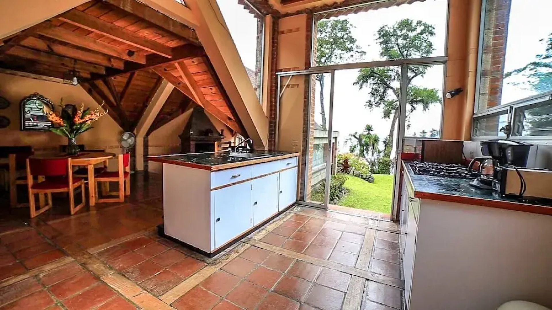 Hotel San Buenaventura De Atitlan