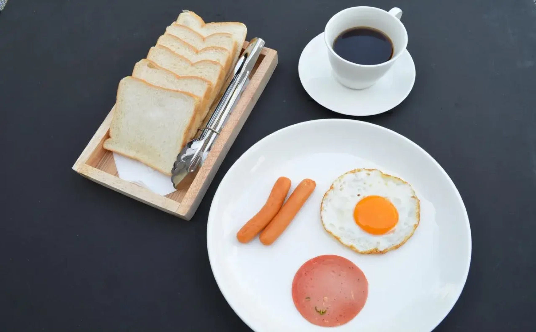 Dawnthaya Ayutthaya House