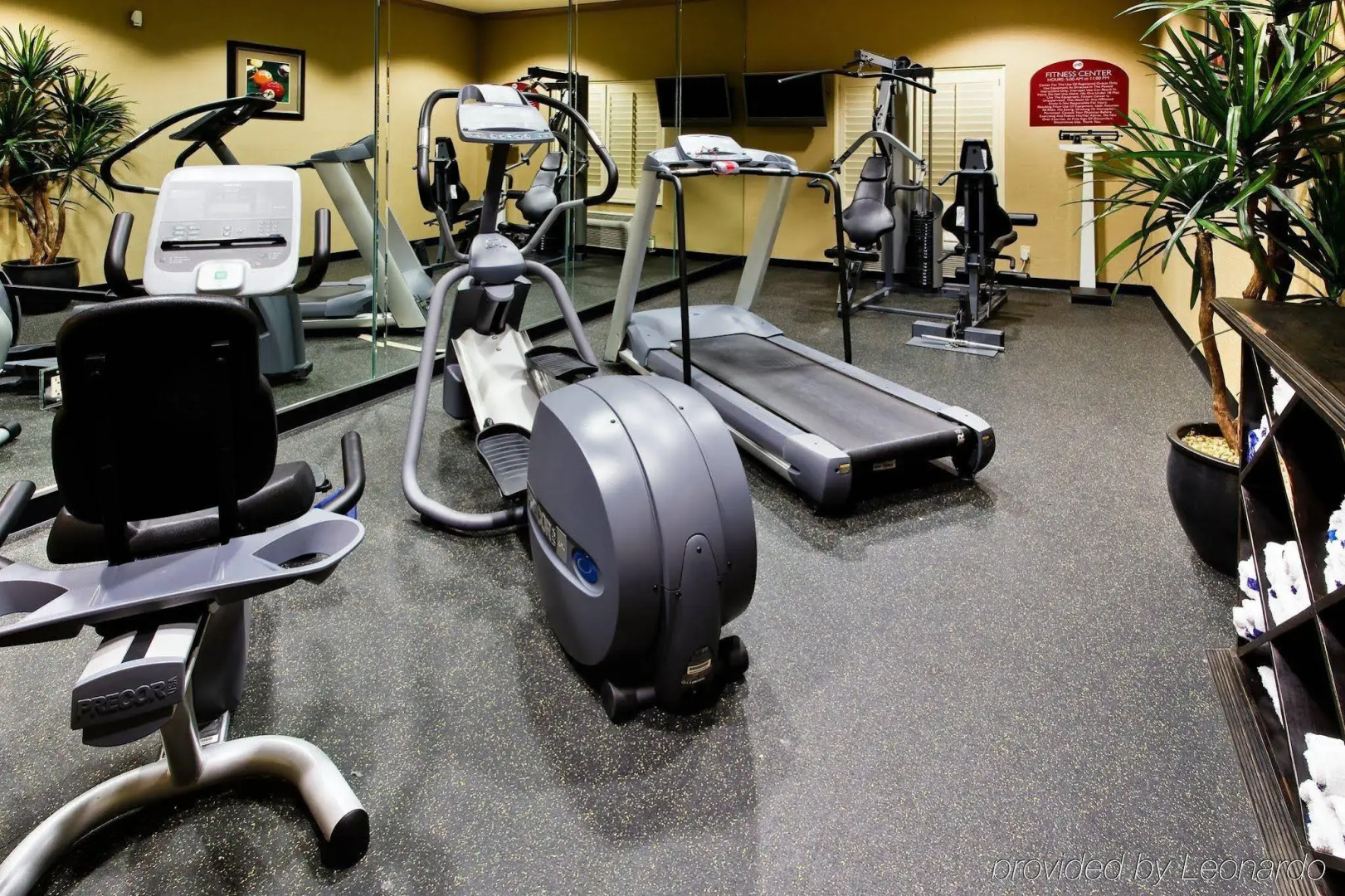 Holiday Inn Express Hotel & Suites Dallas South - Desoto by IHG