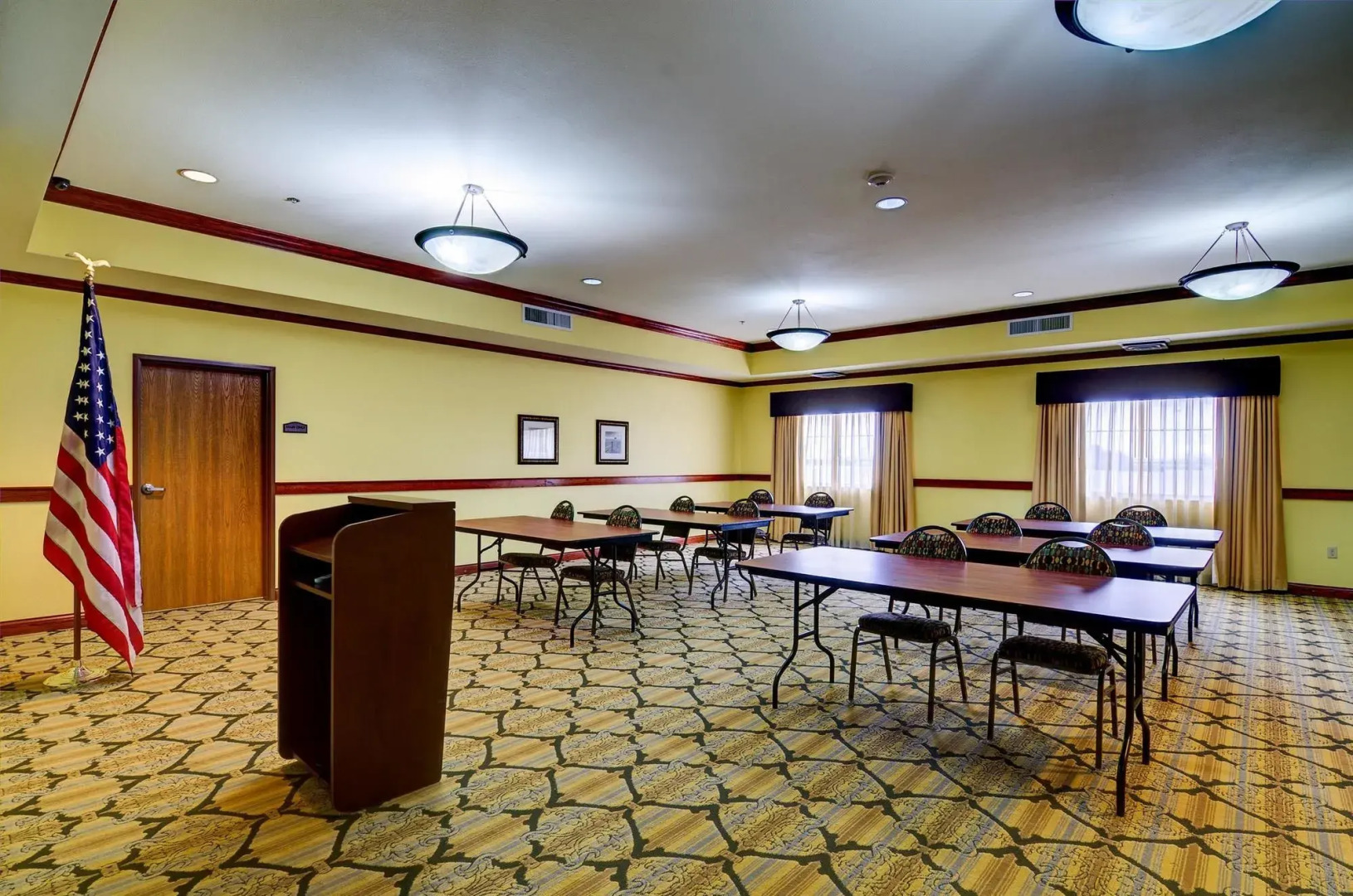 Best Western Plus Butterfield Inn