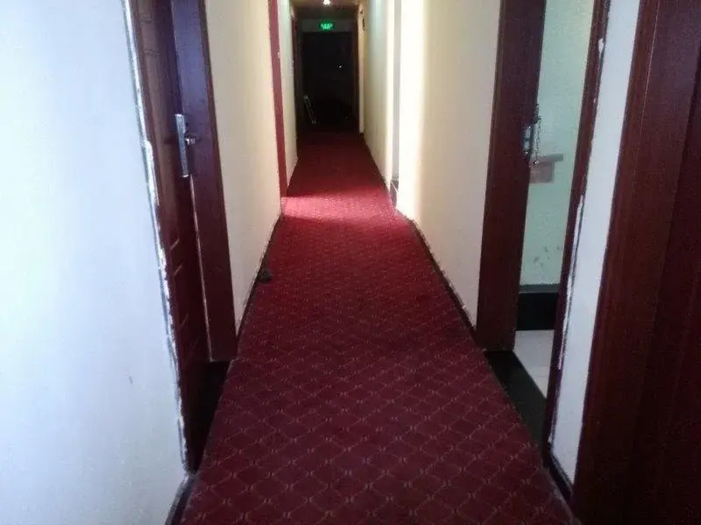 Tongxing Business Hotel