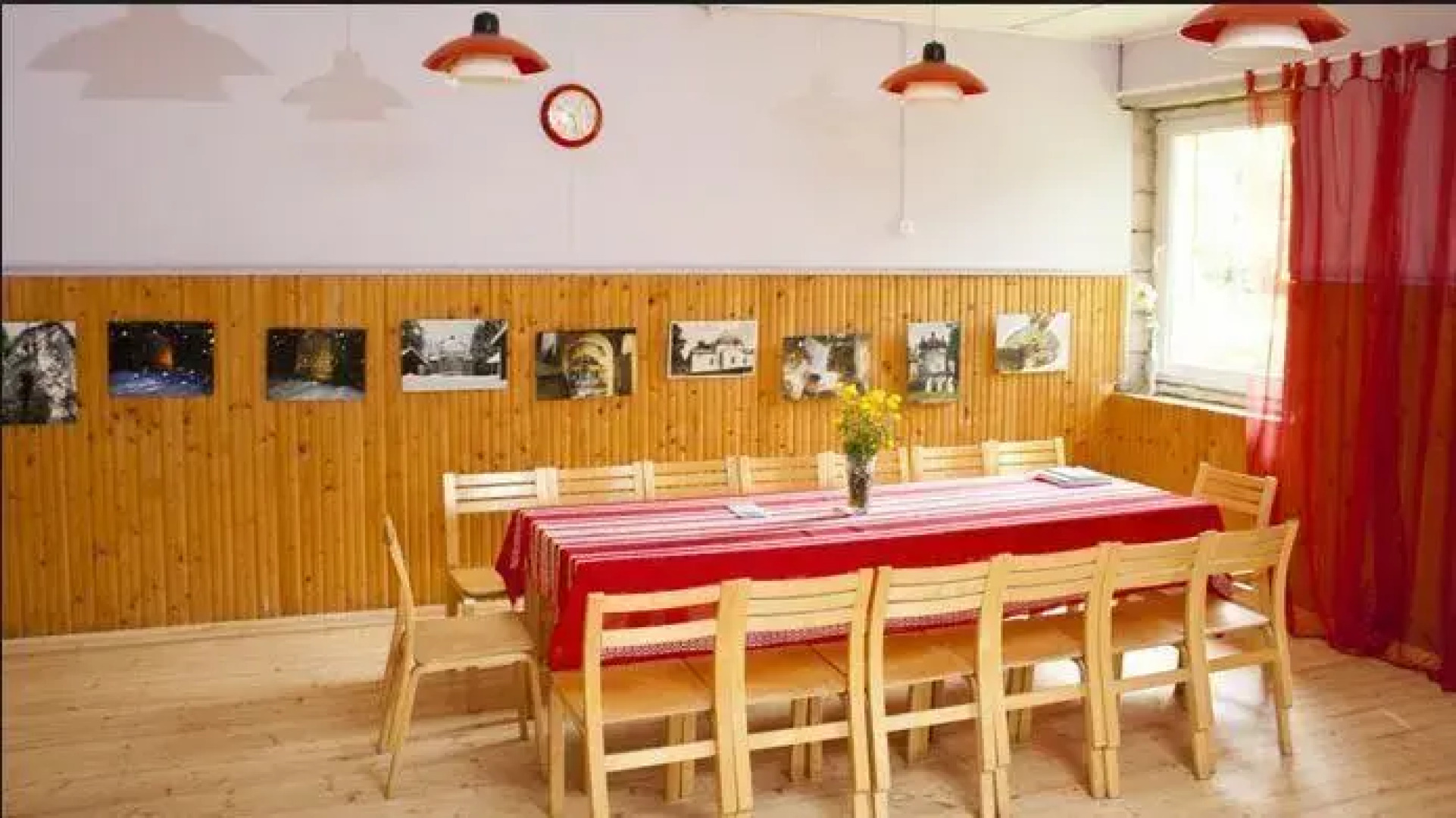 Penuja Holiday House