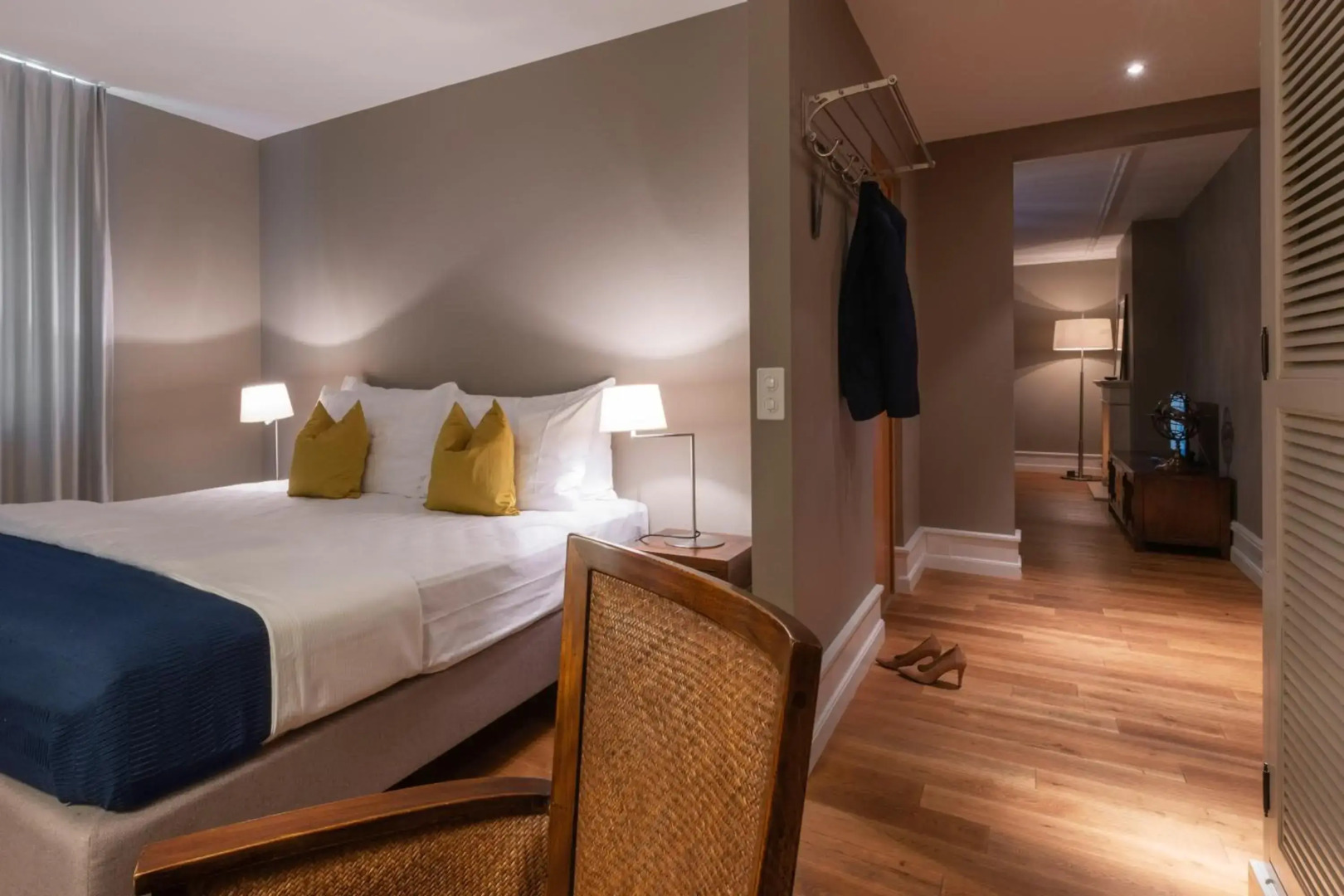 Blue City Hotel