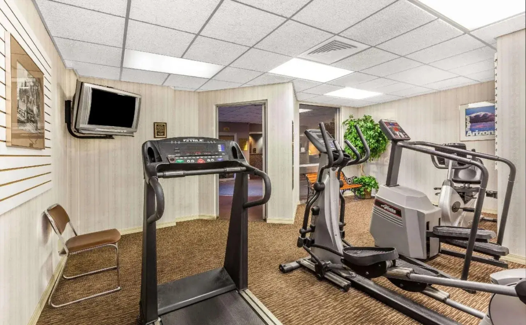 High Country Motor Lodge – Near NAU/Downtown