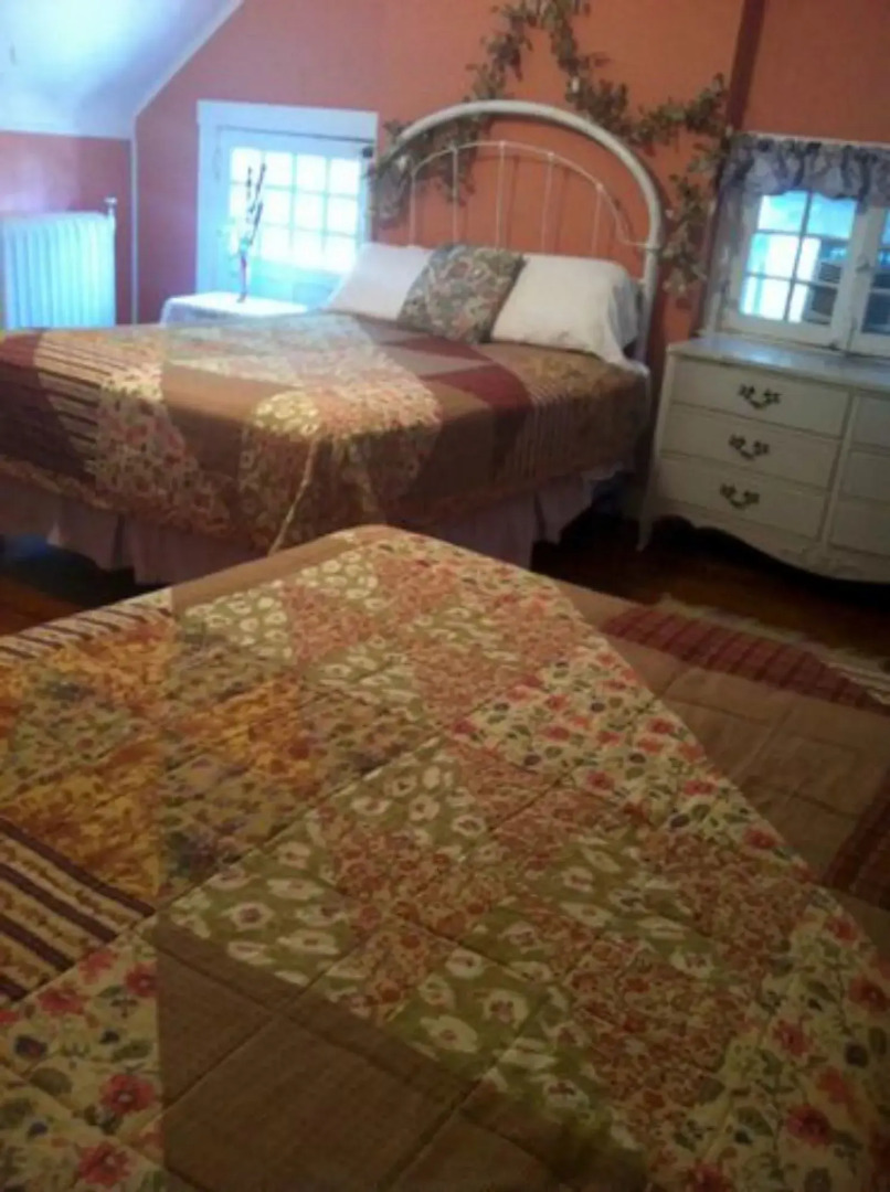 Six Acres Bed & Breakfast