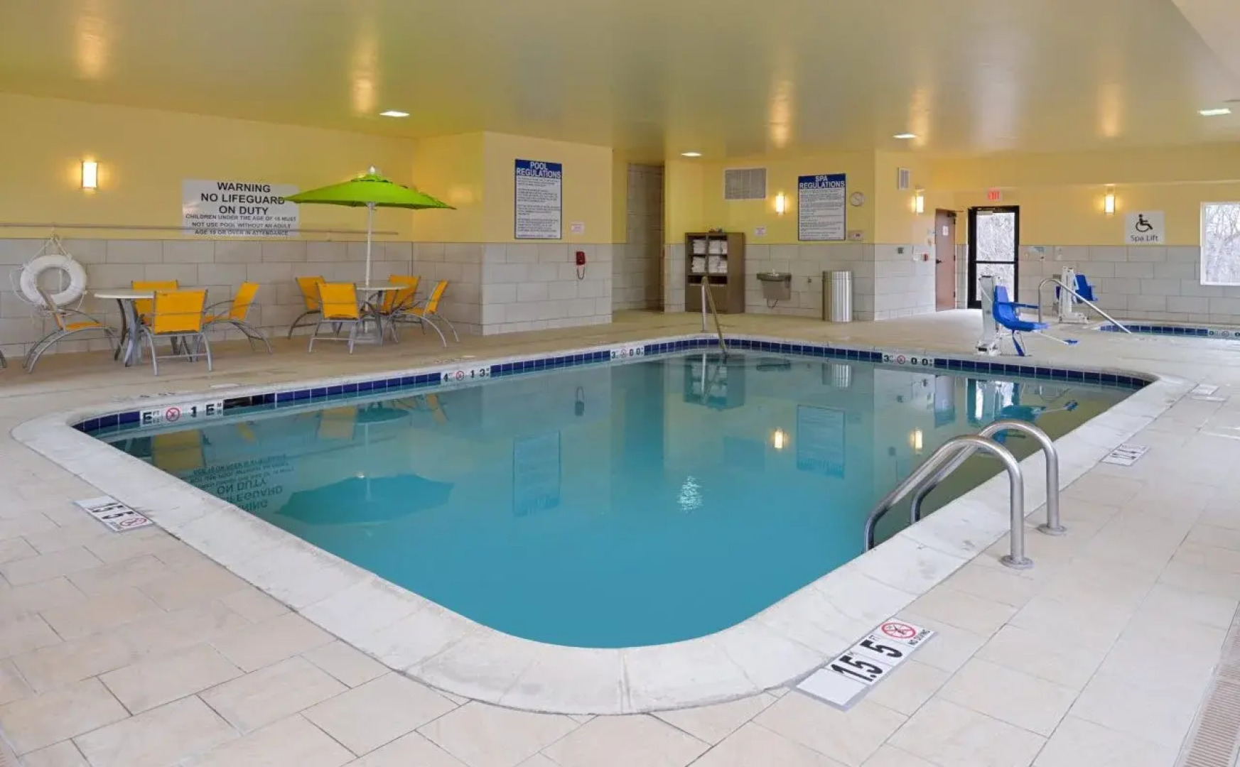 Holiday Inn Express & Suites Omaha West by IHG