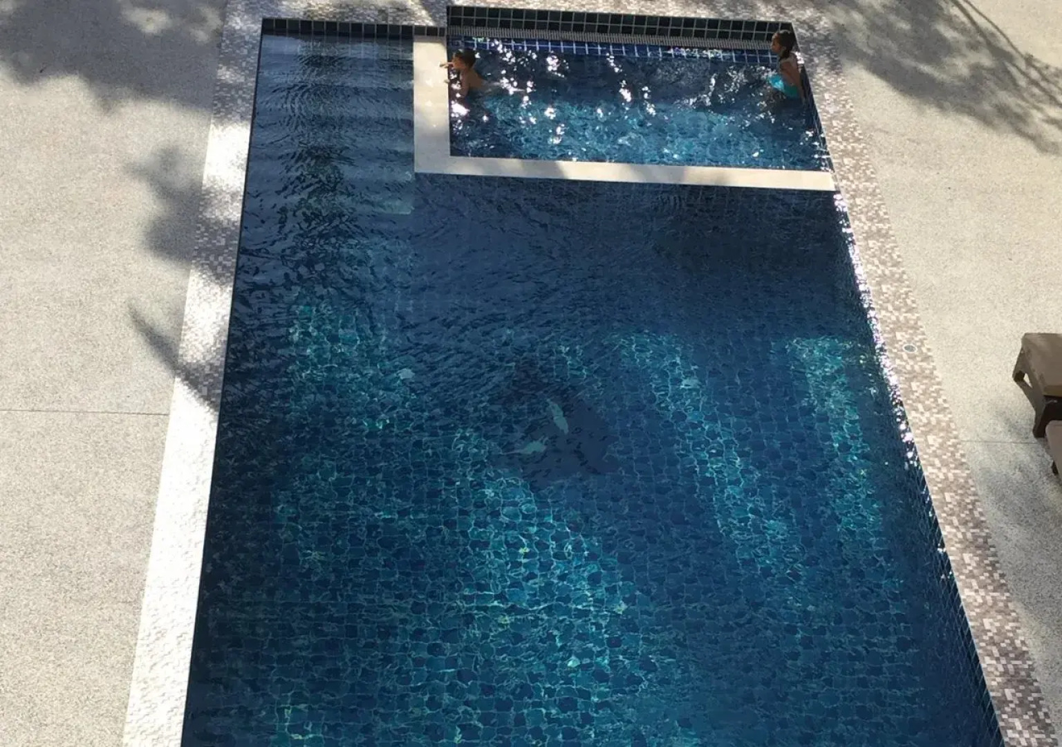 Summer House Resort 2