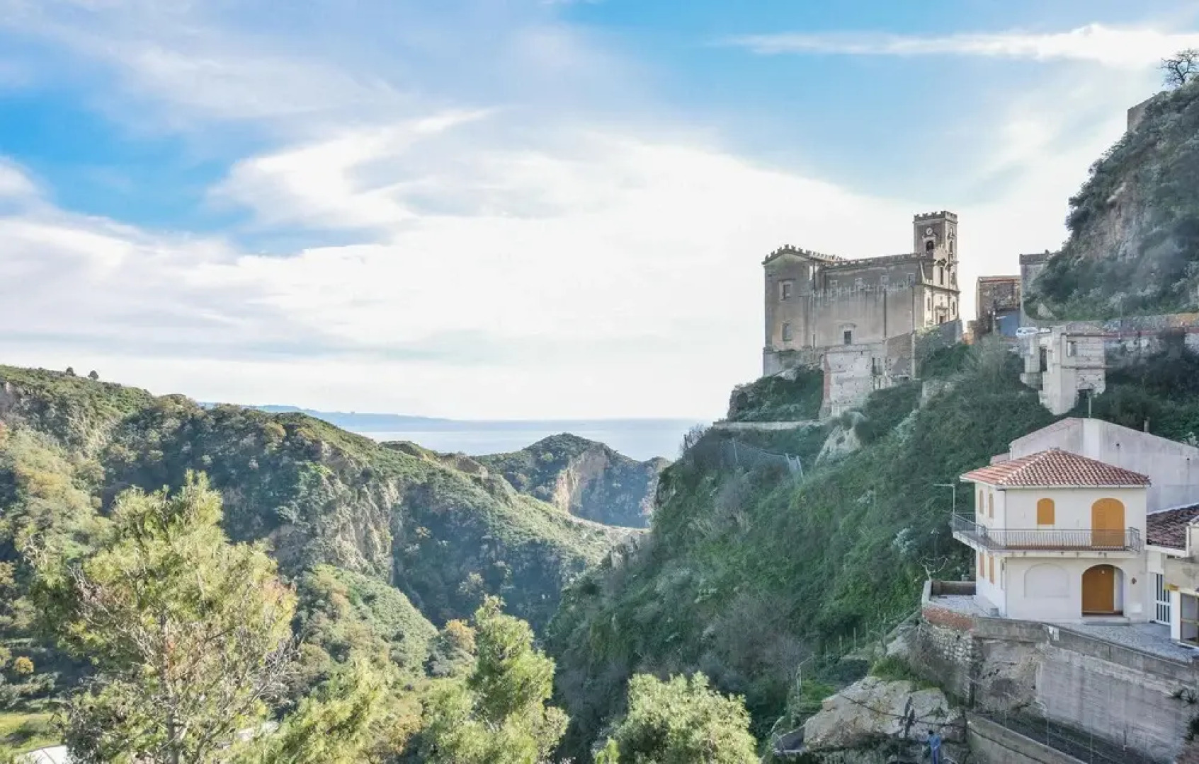 Amazing Home in Savoca With Wifi and 2 Bedrooms