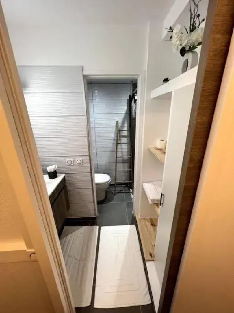 The Grey Rocks Studio (Adults Only)