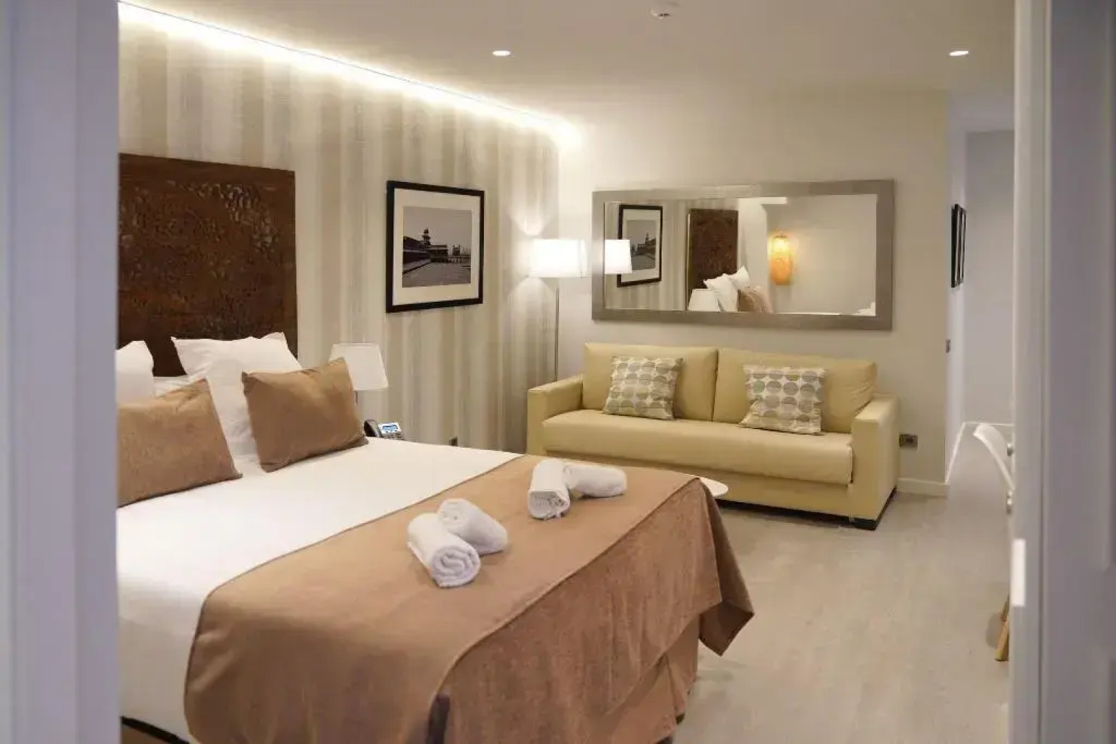 Serennia Fira Gran Vía Exclusive Rooms