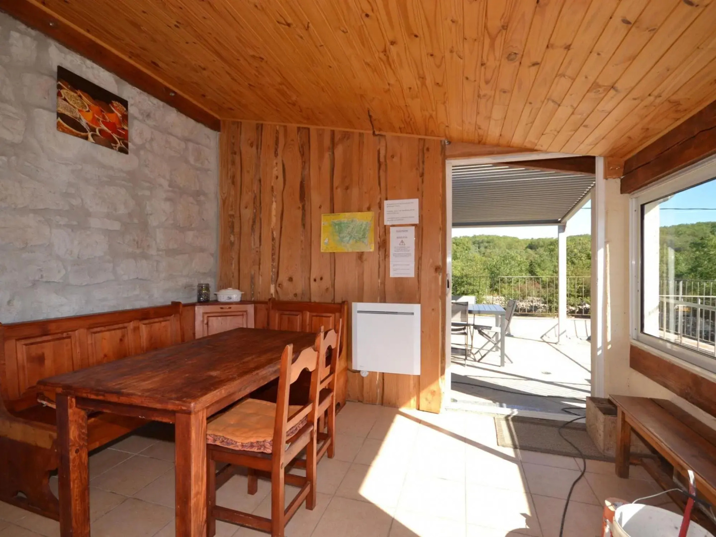 Vintage Holiday Home in Lanas with Swimming Pool