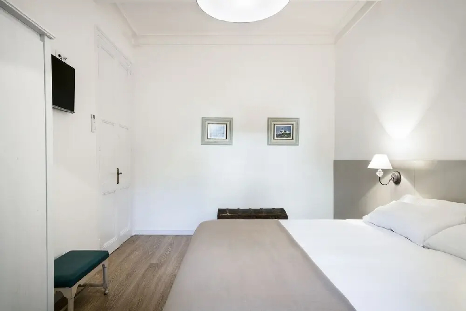 Friendly Rentals Vintage