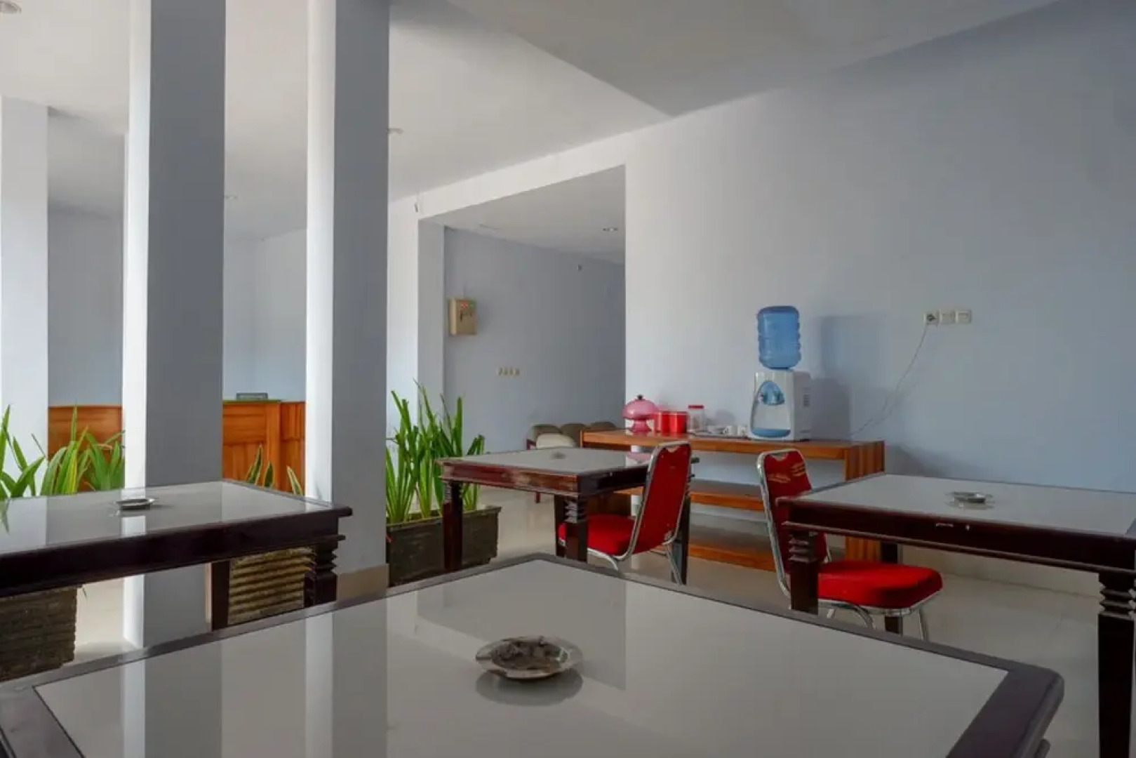 Hotel Viranza by RedDoorz