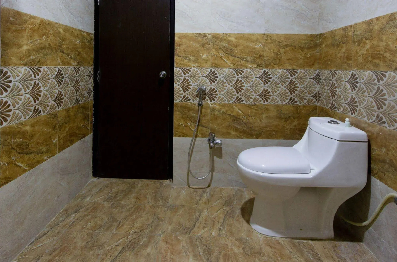 FabHotel Lotus Hitech City