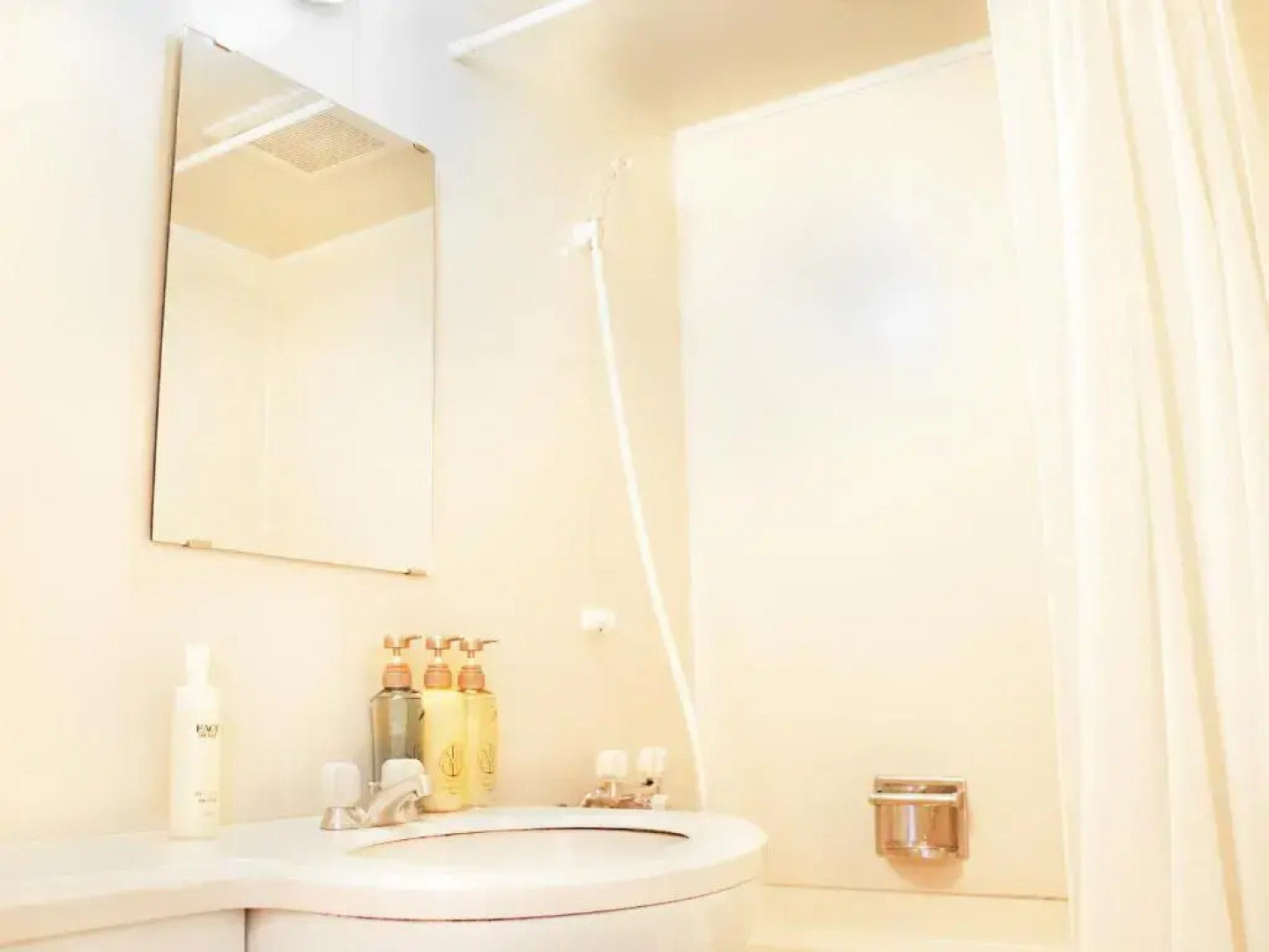 Hotel Abest Shinanjo Ekimae