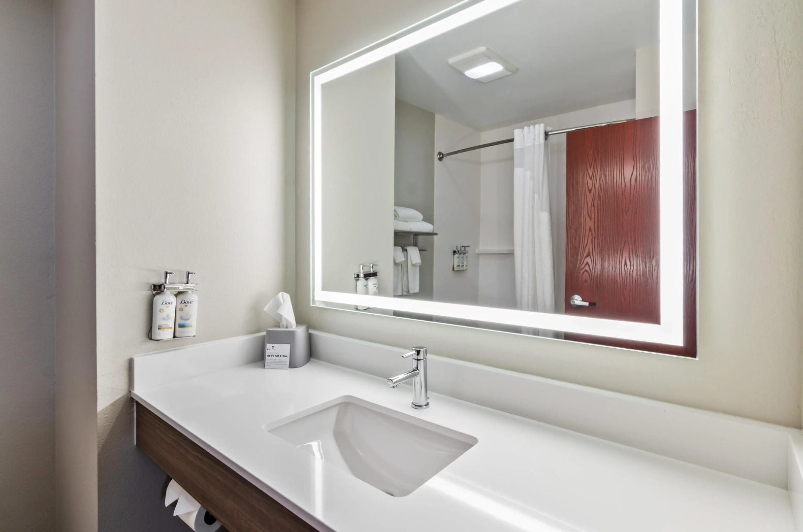Holiday Inn Express and Suites Wytheville by IHG