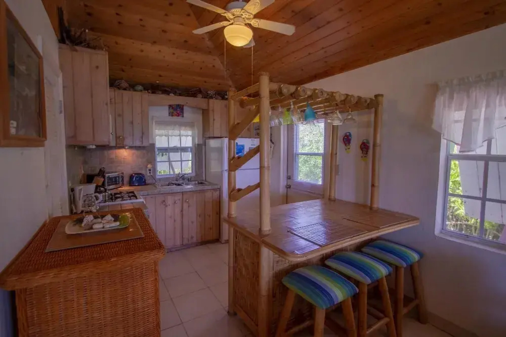 Pink Sand Cottage Cottage