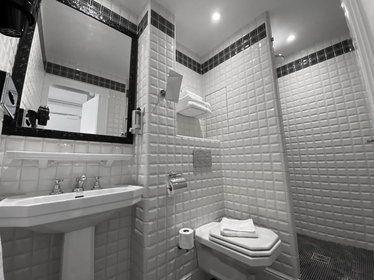 Hotel Le Cercle Tour Eiffel