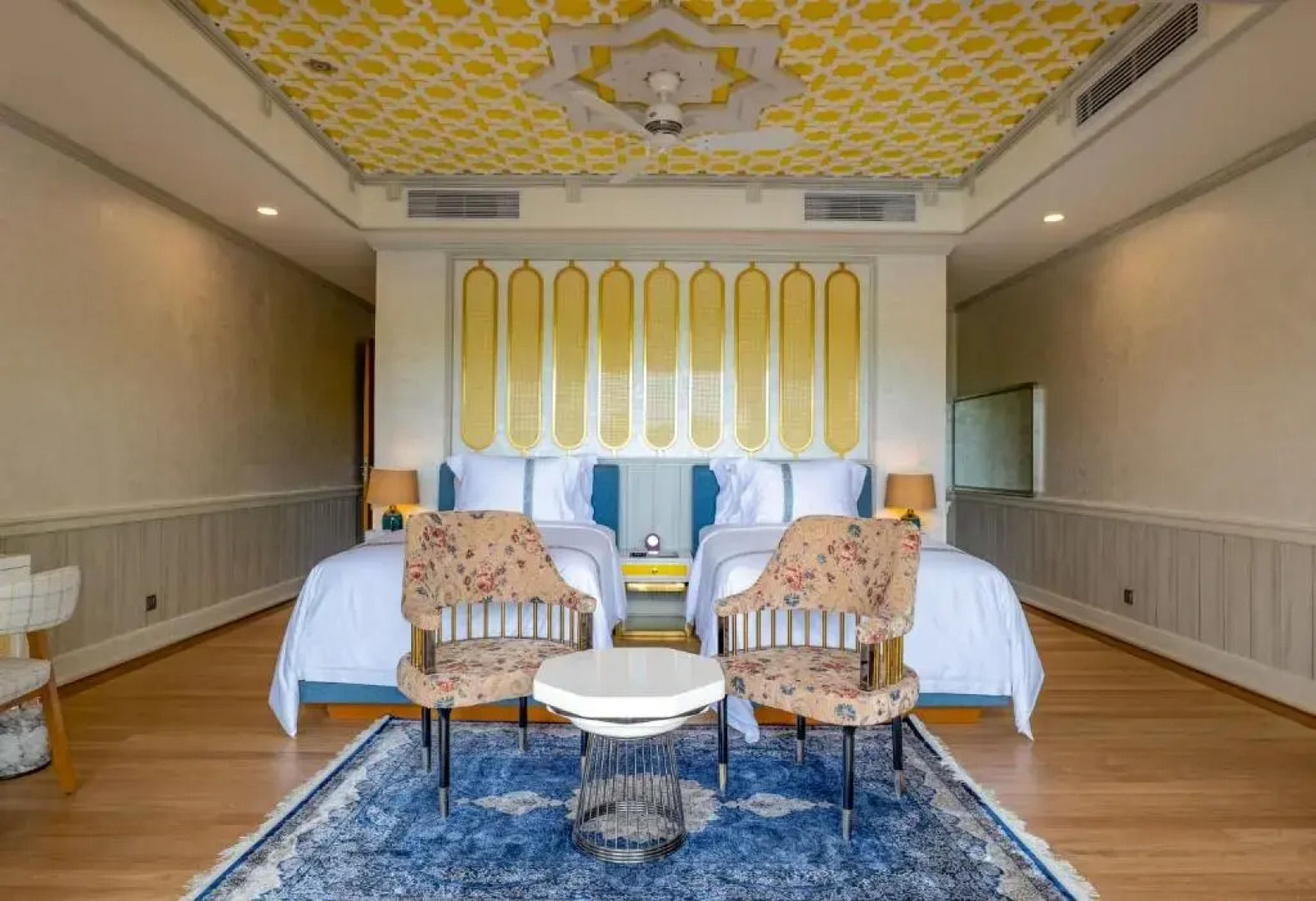 The Signature Collection by Hideaway