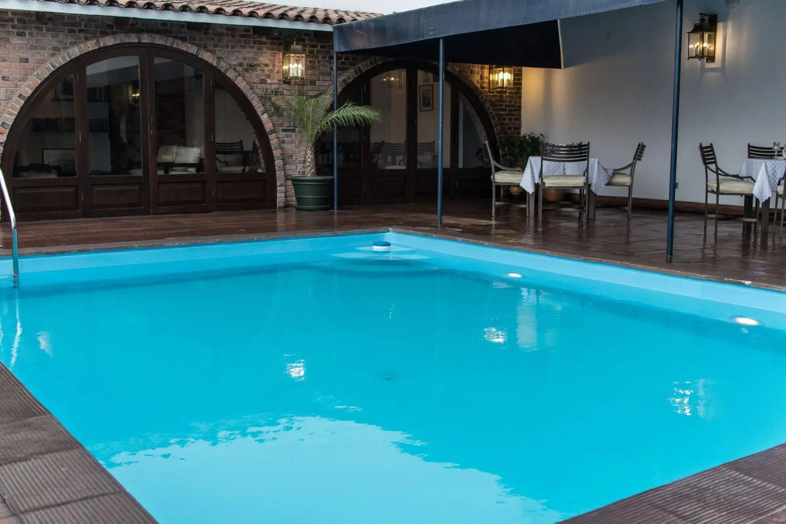 Apart Hotel El Doral