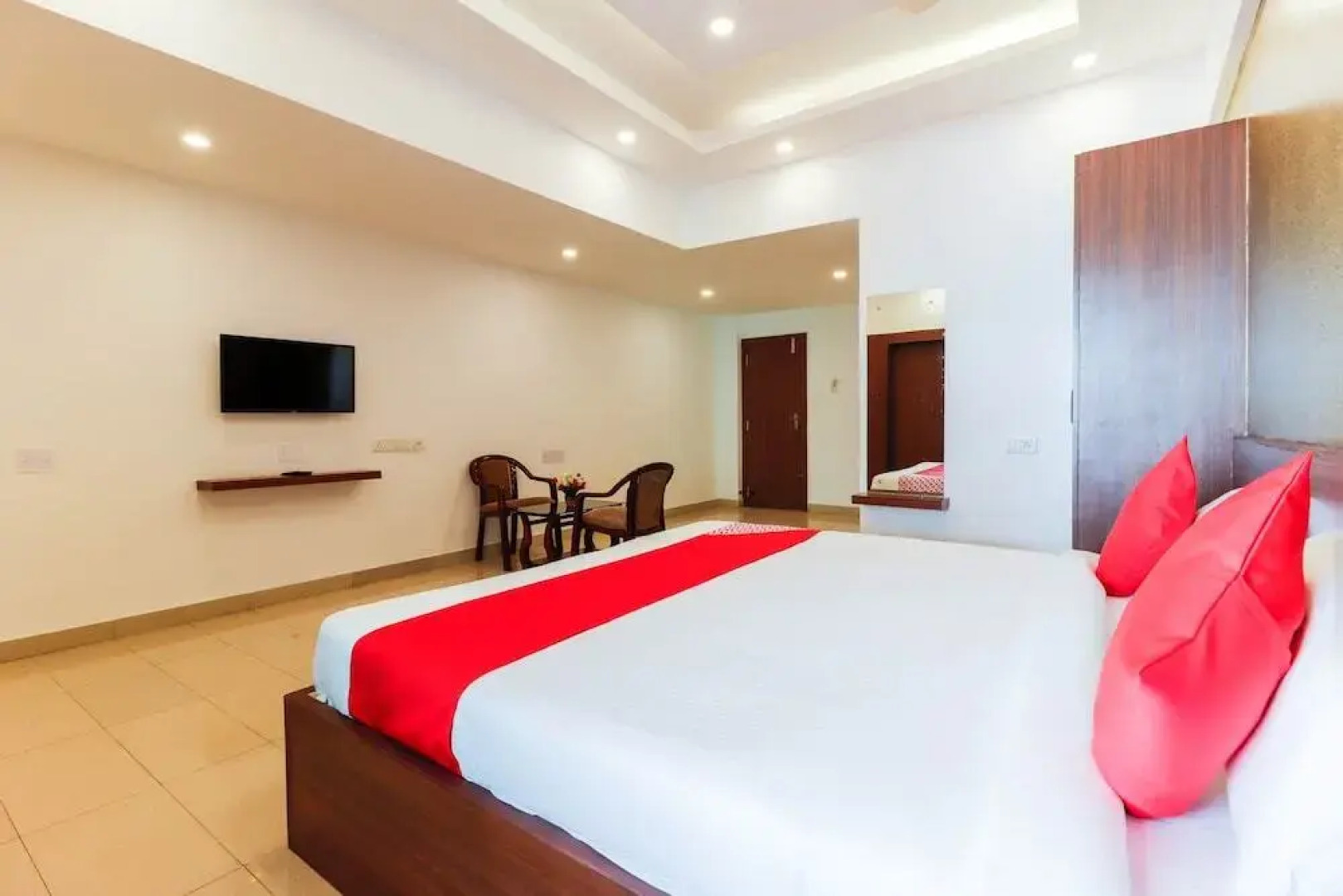 Samrudhi Residency by OYO Rooms