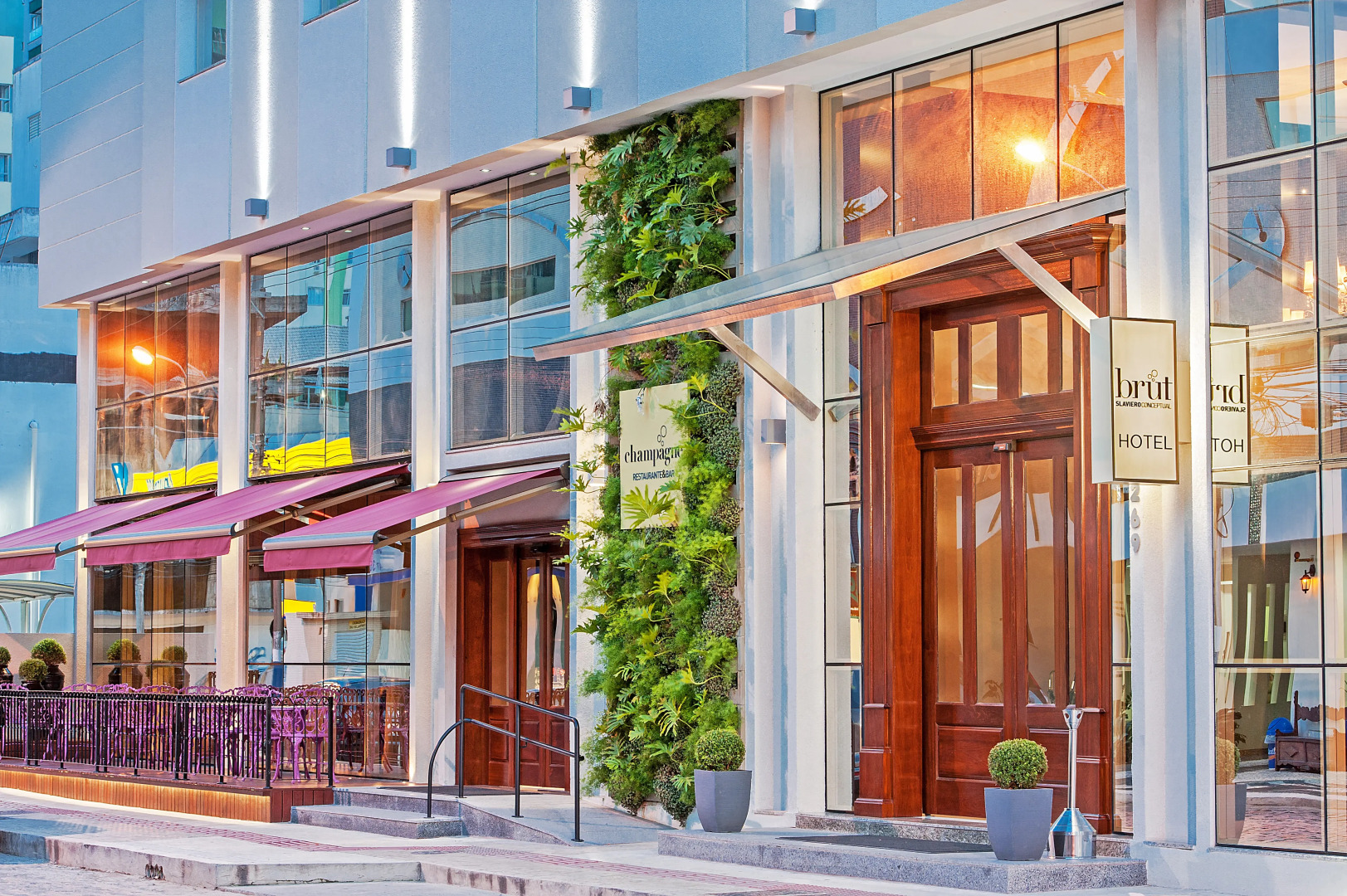 BRUT by Slaviero Hotéis