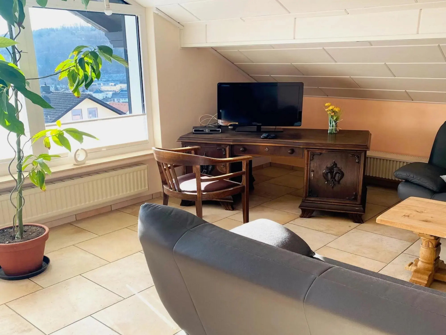 Junkerath Romantic Garden Stay