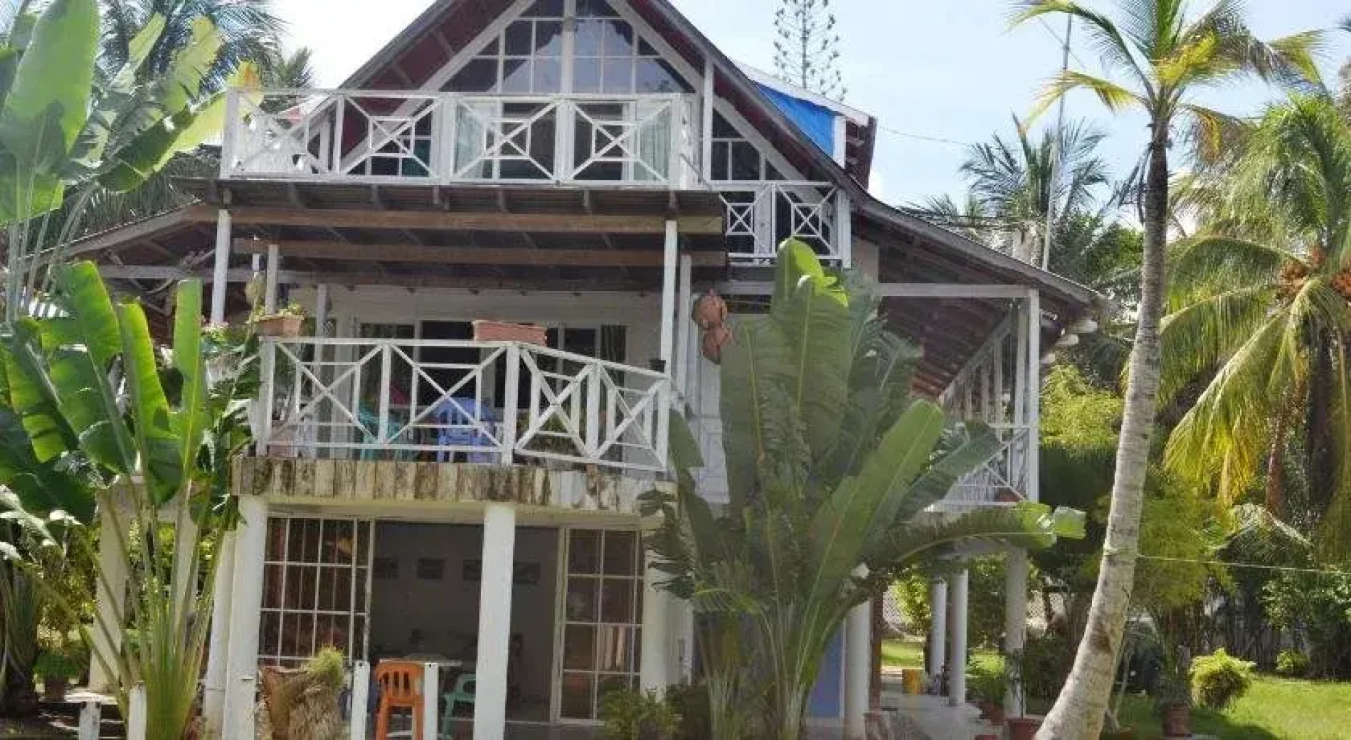Islander House on Rocky Cay Beach