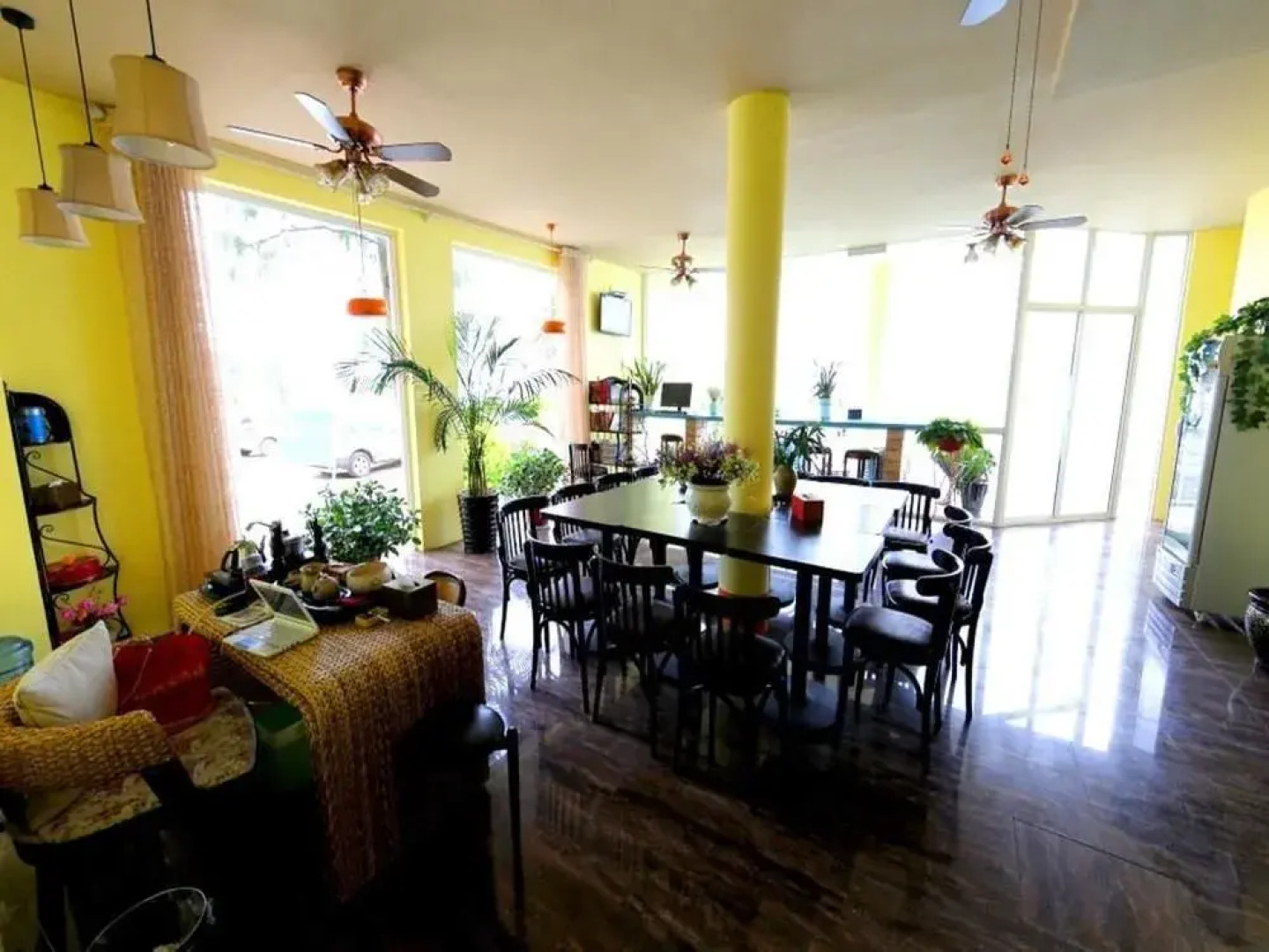 Dali Harbour Plaza Holiday Inn