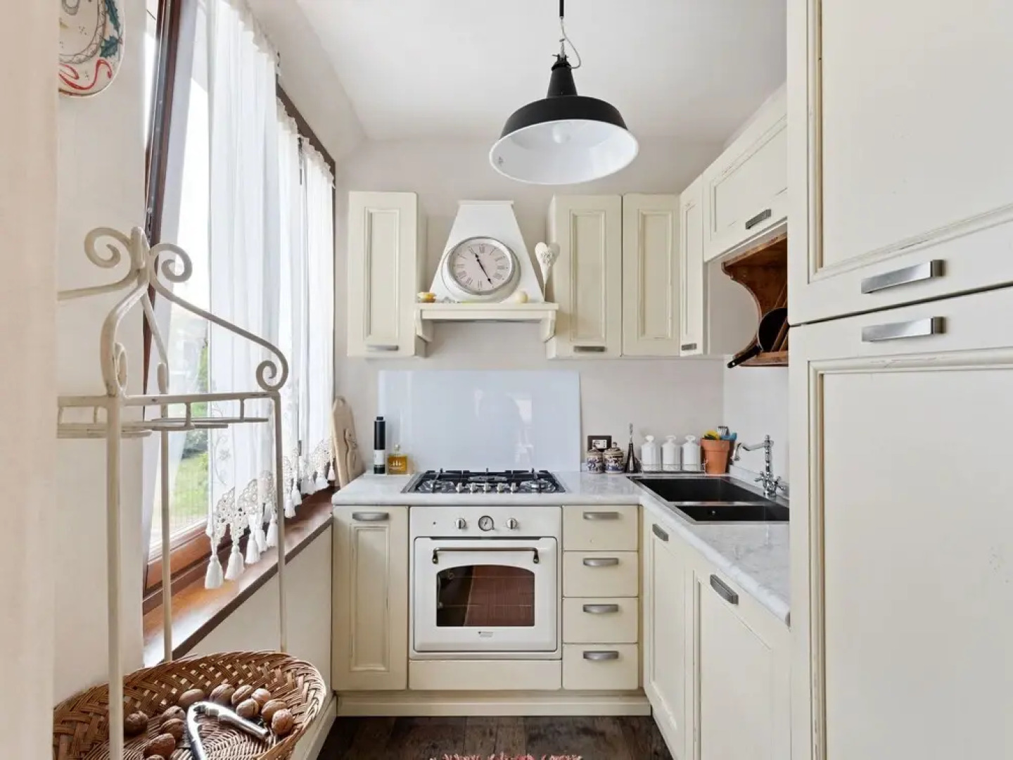 Appealing Holiday Home in Saturnia with Garden